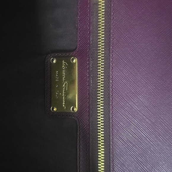 Salvatore Ferregamo Vera Bow Purple Leather Chain Crossbody (VERY GOOD)(COA)💜✨️ - Picture 7 of 14
